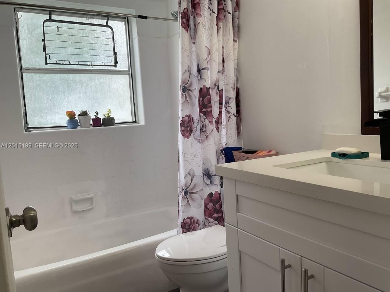 Real estate property located at 3090 Coral Springs Dr #4, Broward, Villas At Coral Springs, Coral Springs, FL