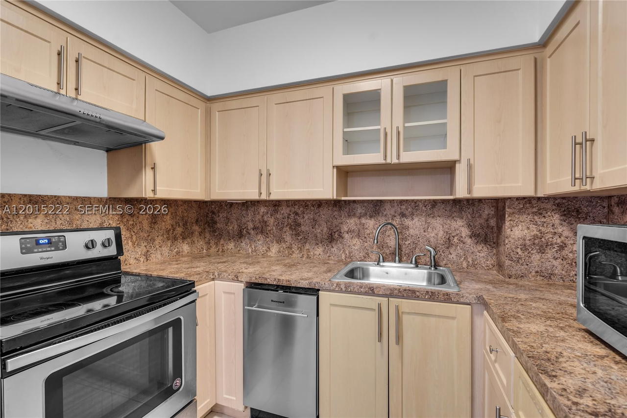 Real estate property located at 7441 Wayne Ave #4G, Miami-dade, Parkview Point Condo, Miami Beach, FL