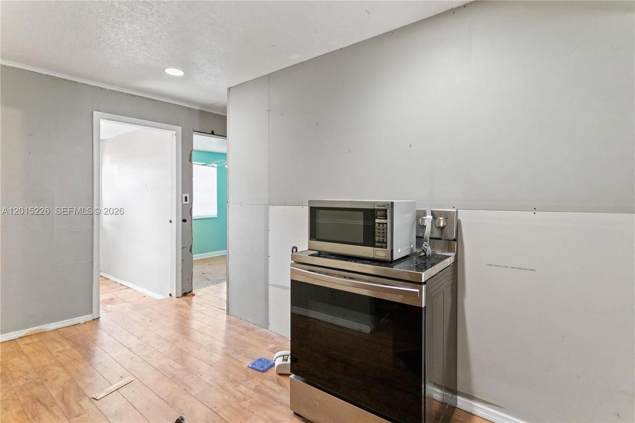 Real estate property located at 1730 21st St, Broward, Osceola Park, Fort Lauderdale, FL