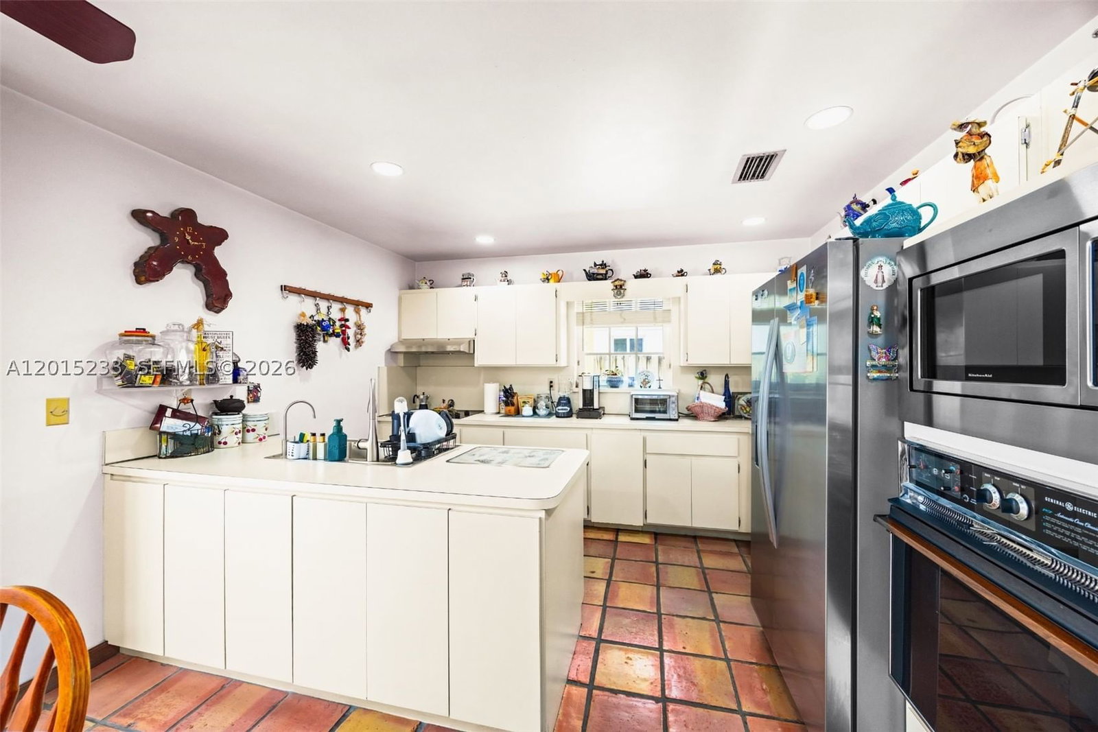Real estate property located at 21141 21st Ct, Miami-dade, Highland Lakes Sec 12, Miami, FL