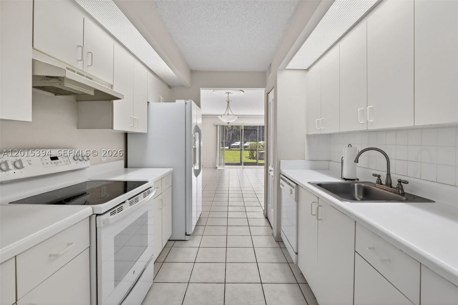 Real estate property located at 700 137th Ave #110H, Broward, Plymouth At Century Villa, Pembroke Pines, FL