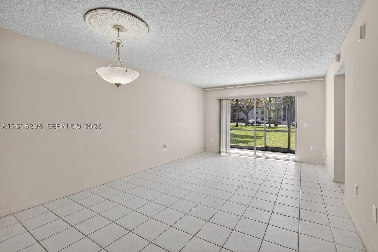 Real estate property located at 700 137th Ave #110H, Broward, Plymouth At Century Villa, Pembroke Pines, FL