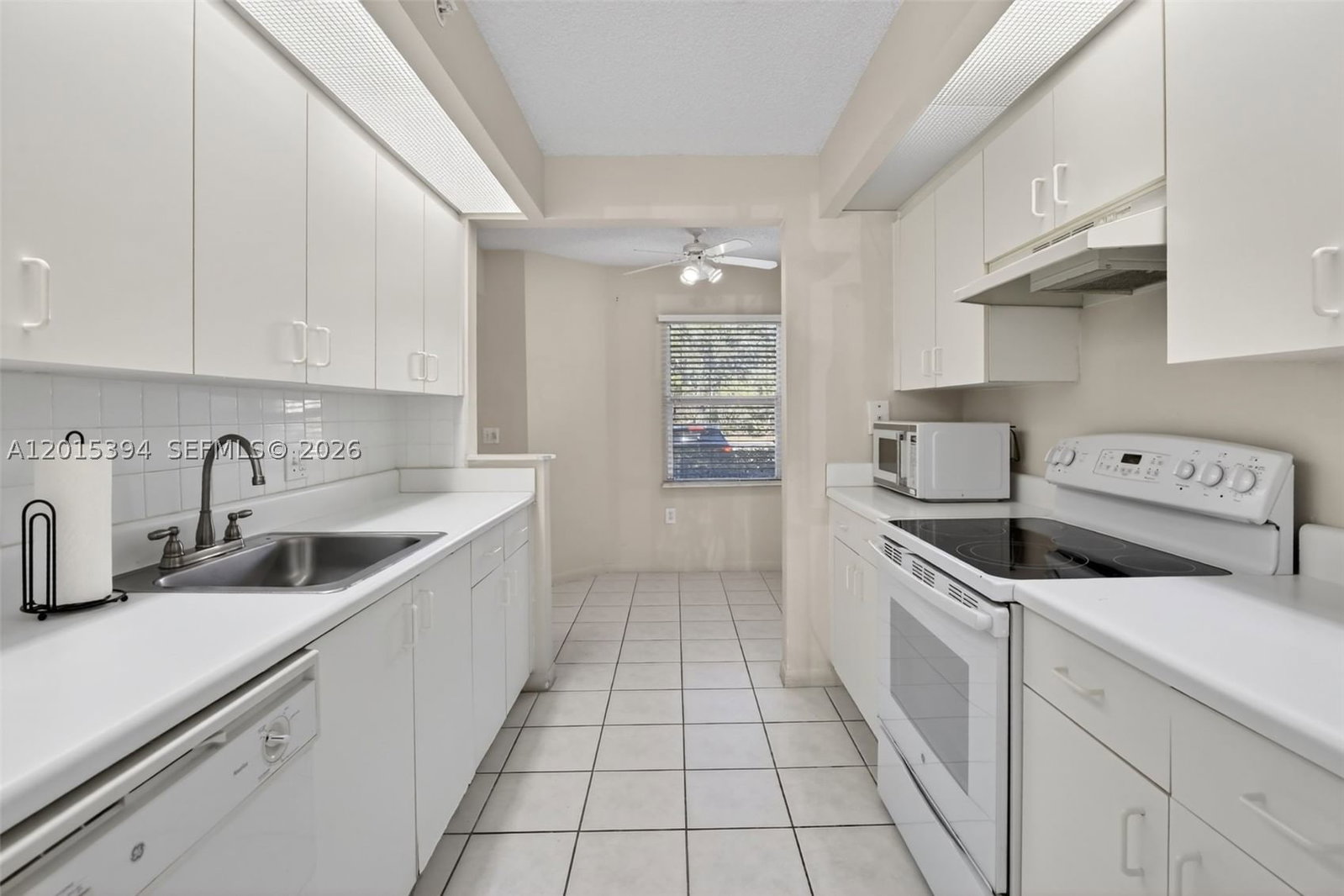 Real estate property located at 700 137th Ave #110H, Broward, Plymouth At Century Villa, Pembroke Pines, FL