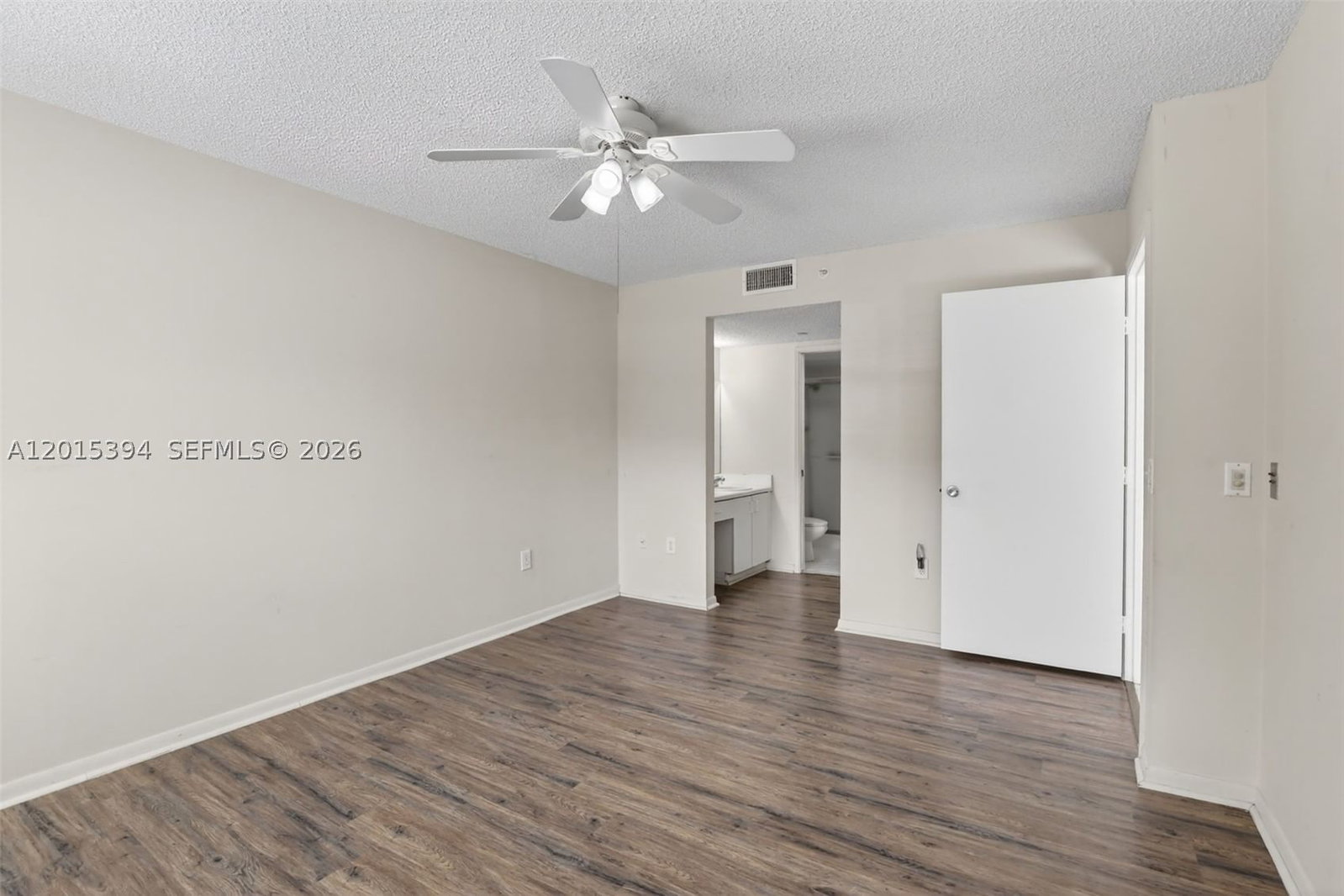 Real estate property located at 700 137th Ave #110H, Broward, Plymouth At Century Villa, Pembroke Pines, FL