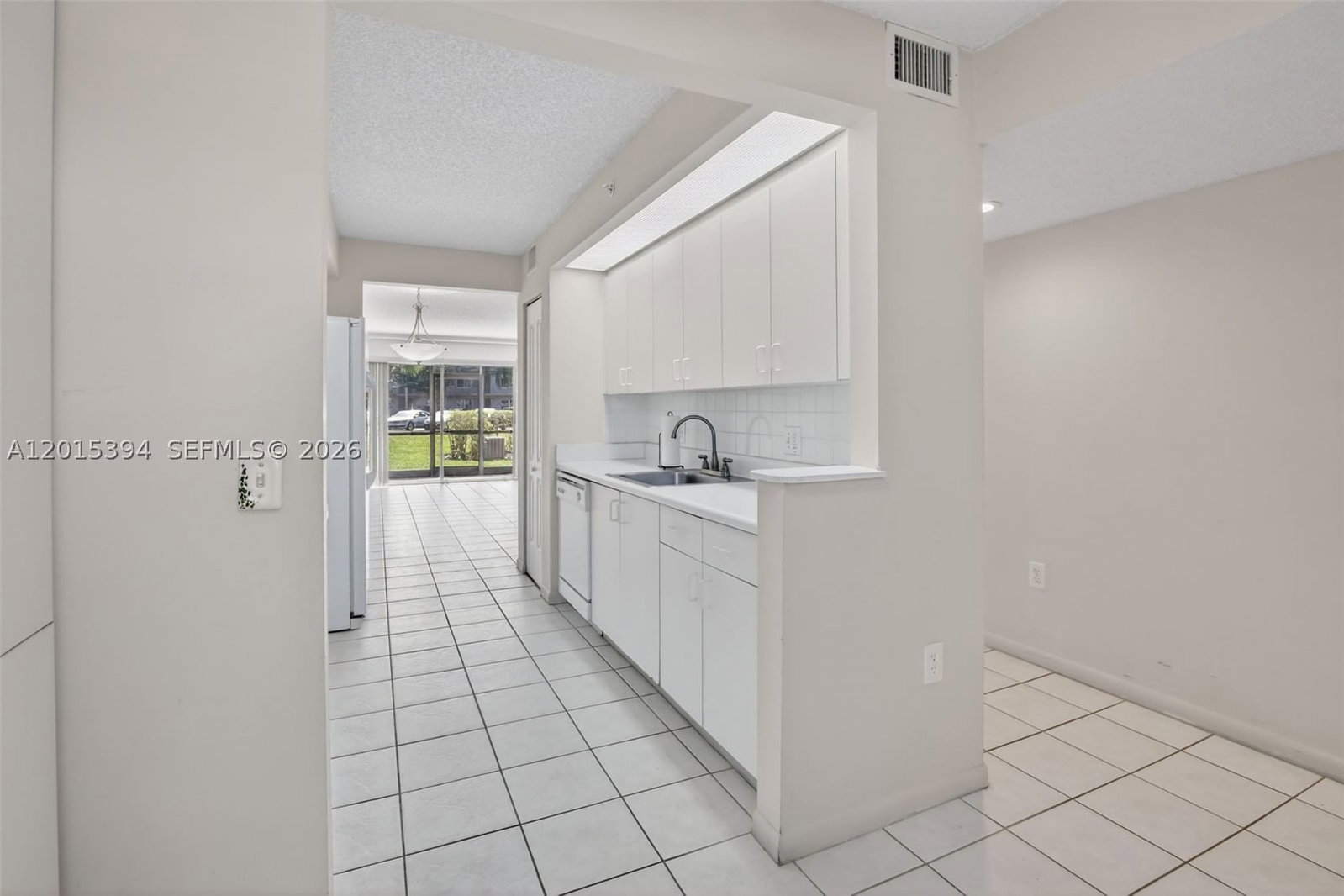 Real estate property located at 700 137th Ave #110H, Broward, Plymouth At Century Villa, Pembroke Pines, FL