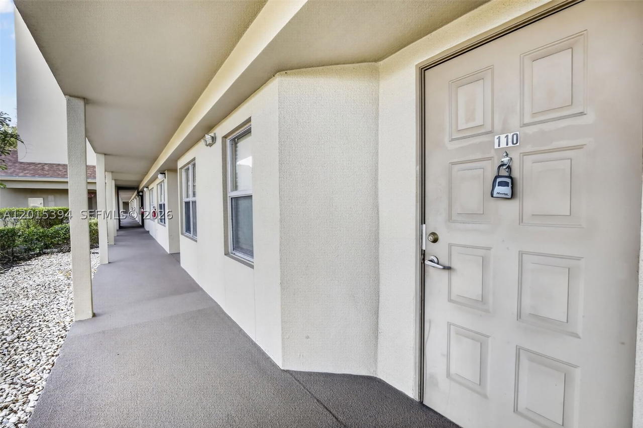 Real estate property located at 700 137th Ave #110H, Broward, Plymouth At Century Villa, Pembroke Pines, FL