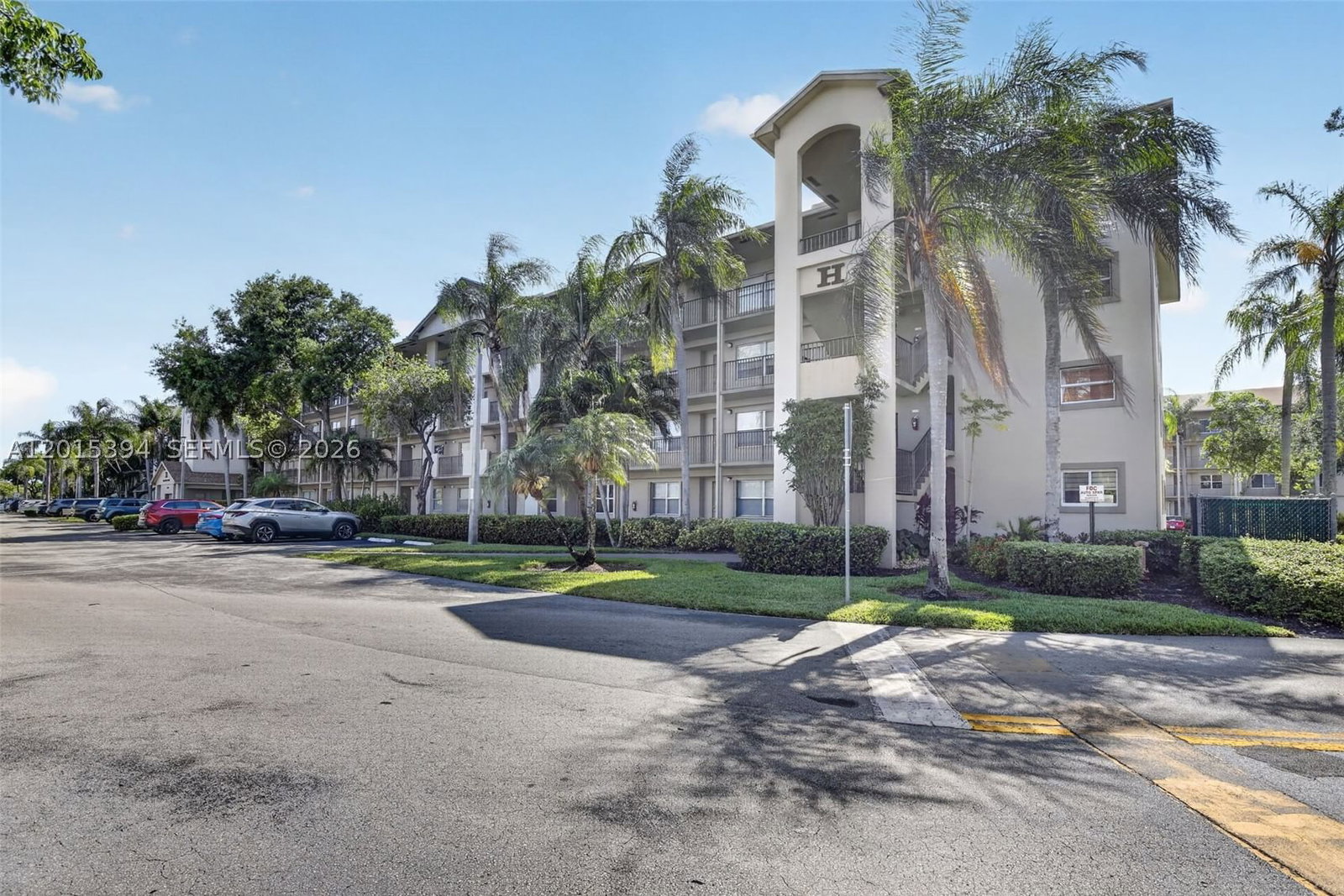 Real estate property located at 700 137th Ave #110H, Broward, Plymouth At Century Villa, Pembroke Pines, FL