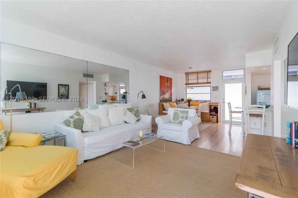 Real estate property located at 301 Ocean Dr #306, Miami-dade, Ocean Park Condominium, Miami Beach, FL
