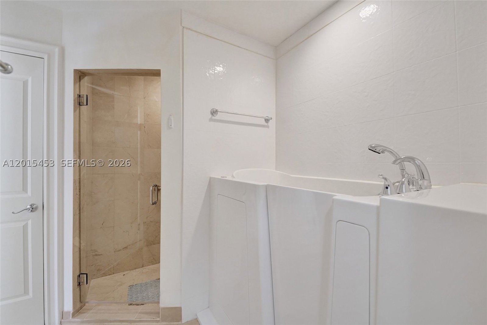 Real estate property located at 16135 Emerald Estates Dr #166, Broward, Weston 55 Plus Condo, Weston, FL