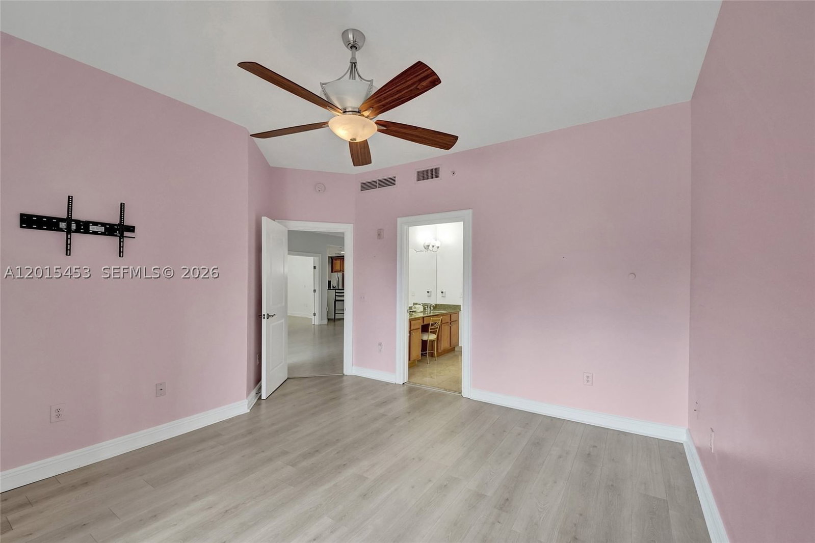 Real estate property located at 16135 Emerald Estates Dr #166, Broward, Weston 55 Plus Condo, Weston, FL