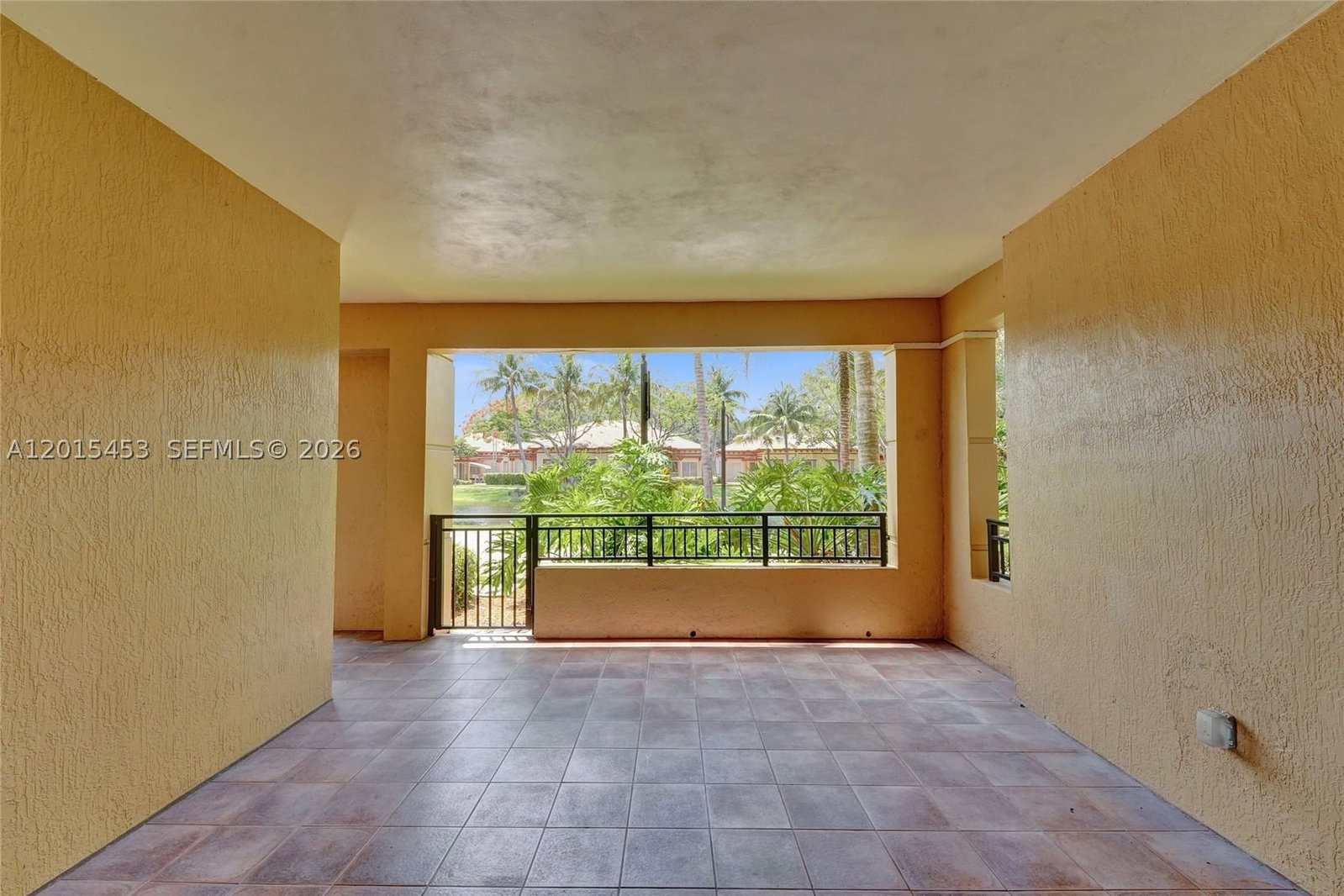 Real estate property located at 16135 Emerald Estates Dr #166, Broward, Weston 55 Plus Condo, Weston, FL