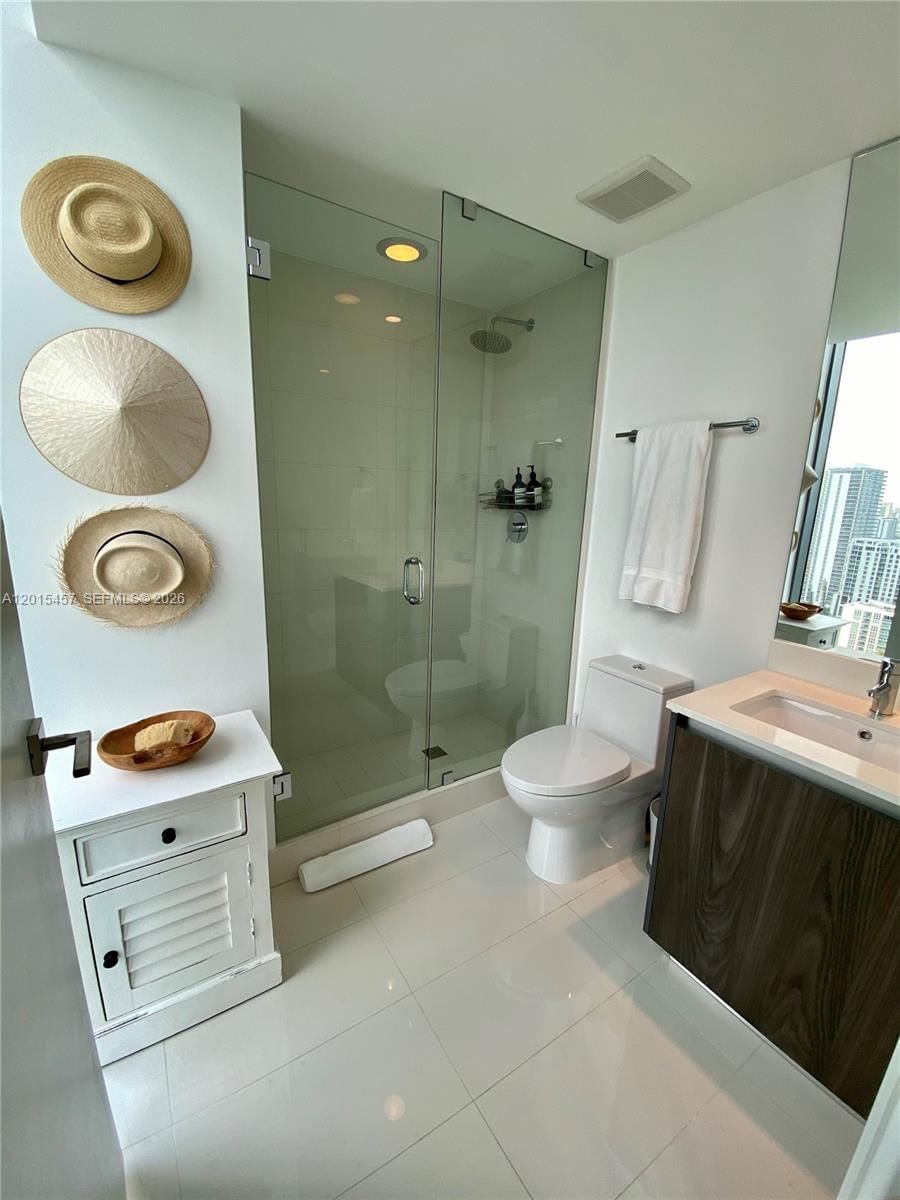 Real estate property located at 3131 7th Ave #2801, Miami-dade, One Paraiso Condo, Miami, FL