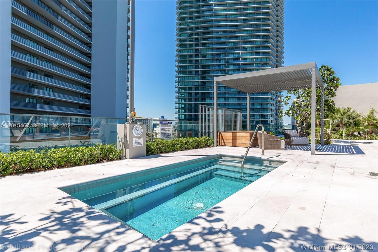 Real estate property located at 3131 7th Ave #2801, Miami-dade, One Paraiso Condo, Miami, FL