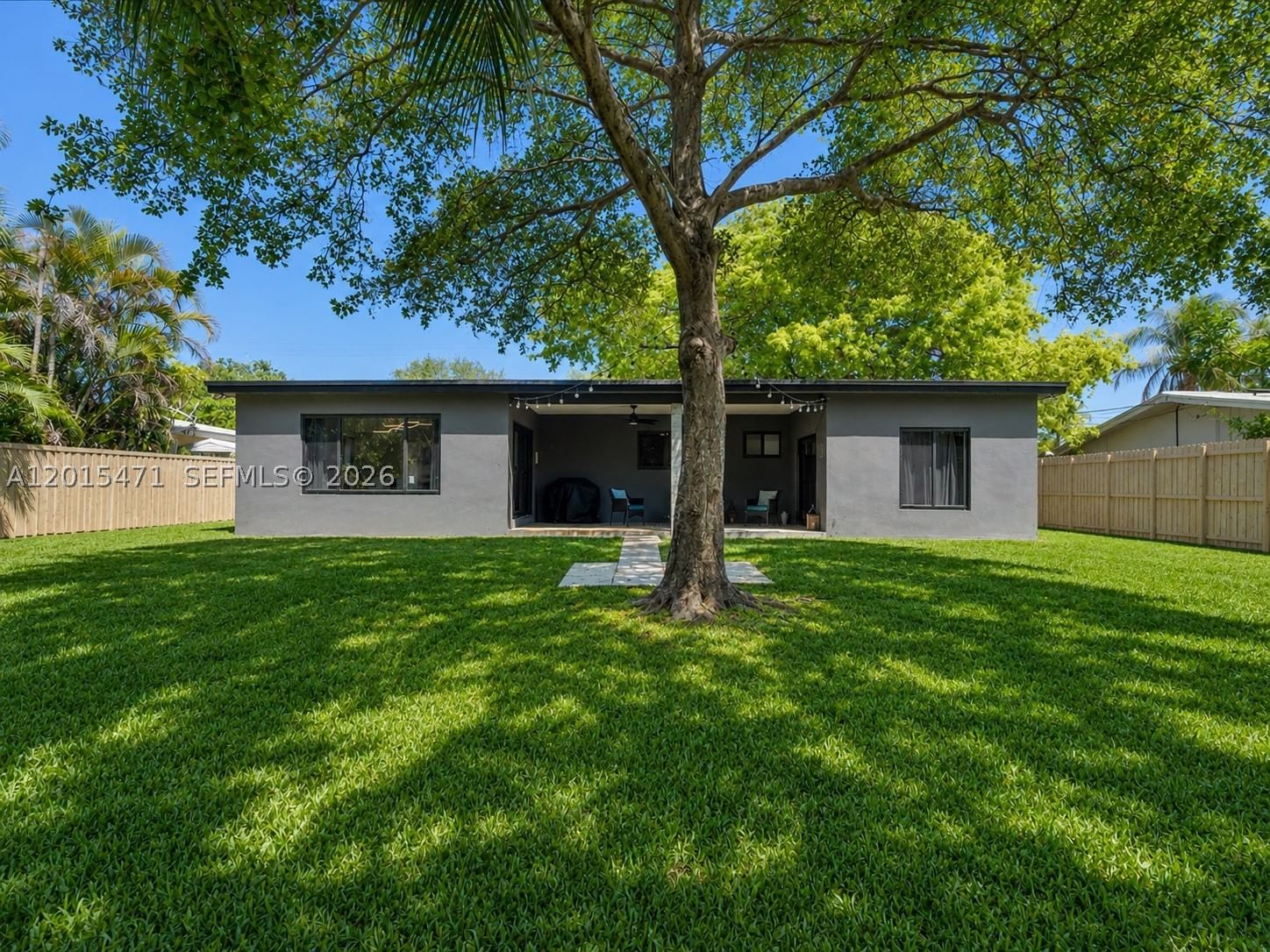 Real estate property located at 400 30th Ct, Broward, Boulevard Estates Amen, Wilton Manors, FL