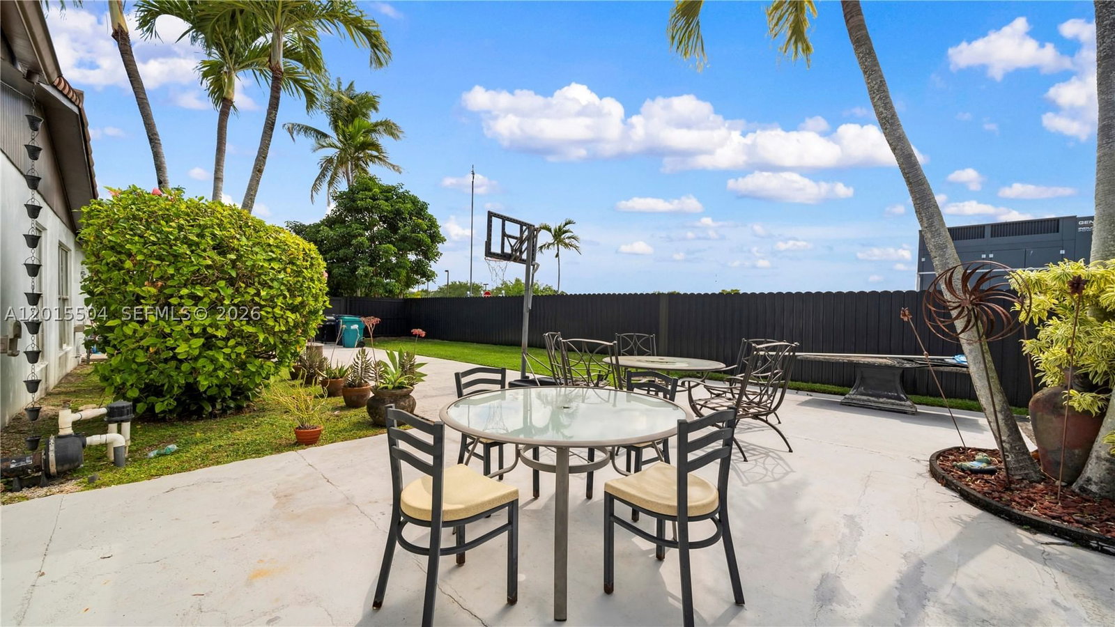 Real estate property located at 10435 92nd St, Miami-dade, Kendale Sec 1, Miami, FL
