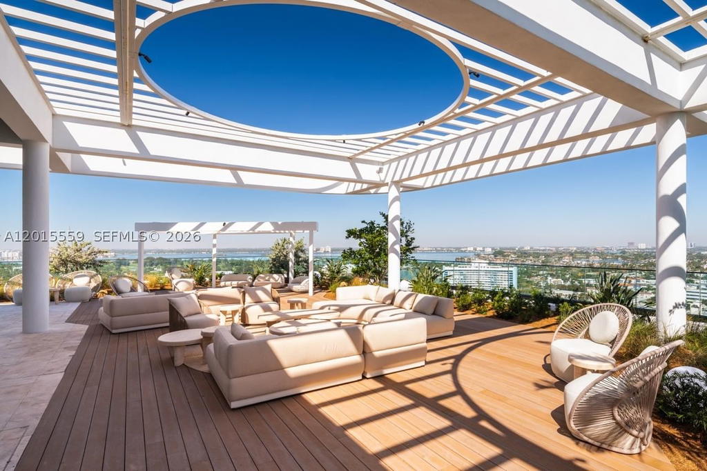 Real estate property located at 580 72nd St #1112, Miami-dade, 72 Street, Miami Beach, FL