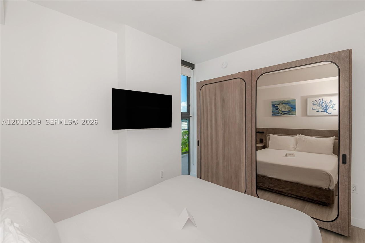 Real estate property located at 580 72nd St #1112, Miami-dade, 72 Street, Miami Beach, FL
