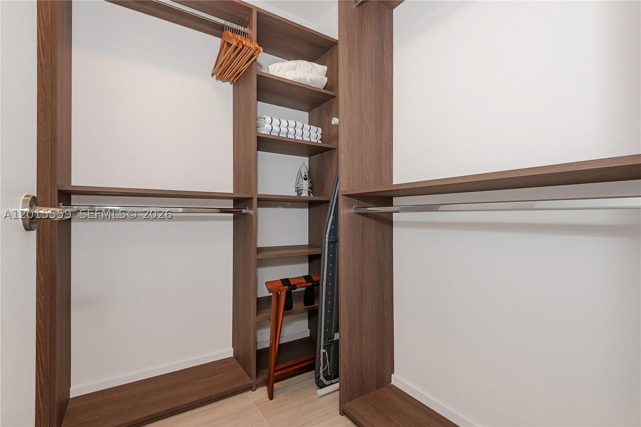 Real estate property located at 580 72nd St #1112, Miami-dade, 72 Street, Miami Beach, FL