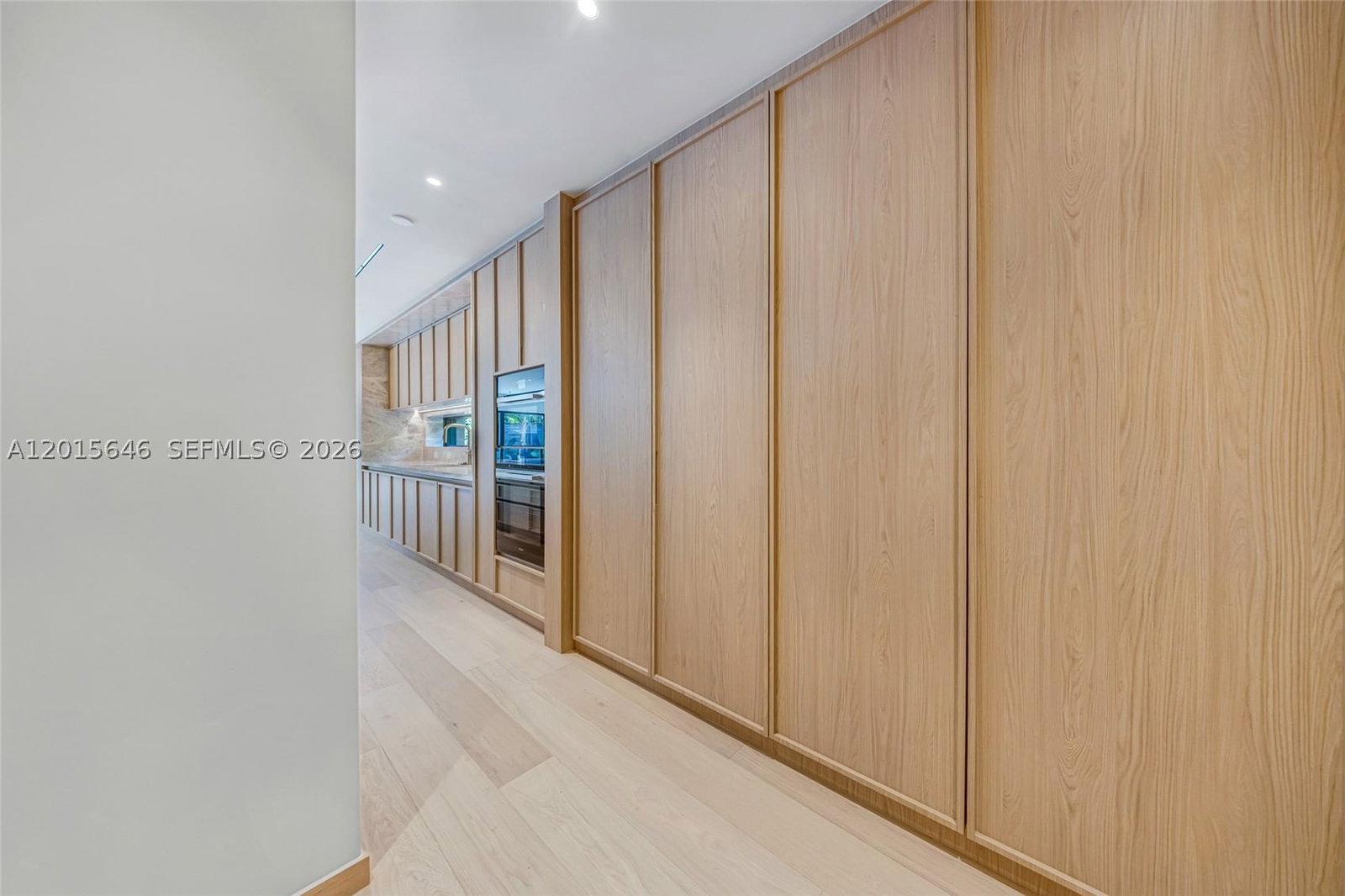 Real estate property located at 72 Shore Dr W, Miami-dade, Bay Heights 1st Addn, Miami, FL