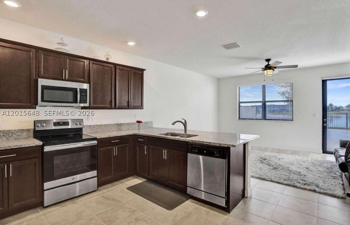 Real estate property located at 3460 103rd Ter, Miami-dade, Aquabella Section One, Hialeah, FL