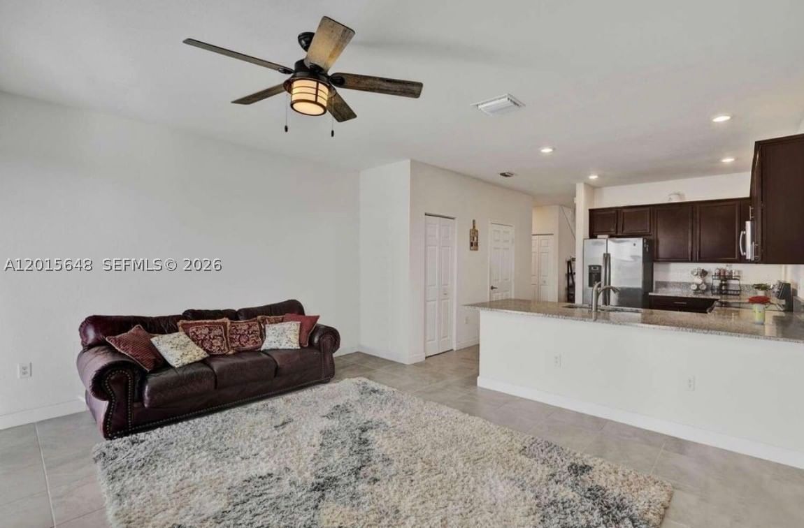 Real estate property located at 3460 103rd Ter, Miami-dade, Aquabella Section One, Hialeah, FL