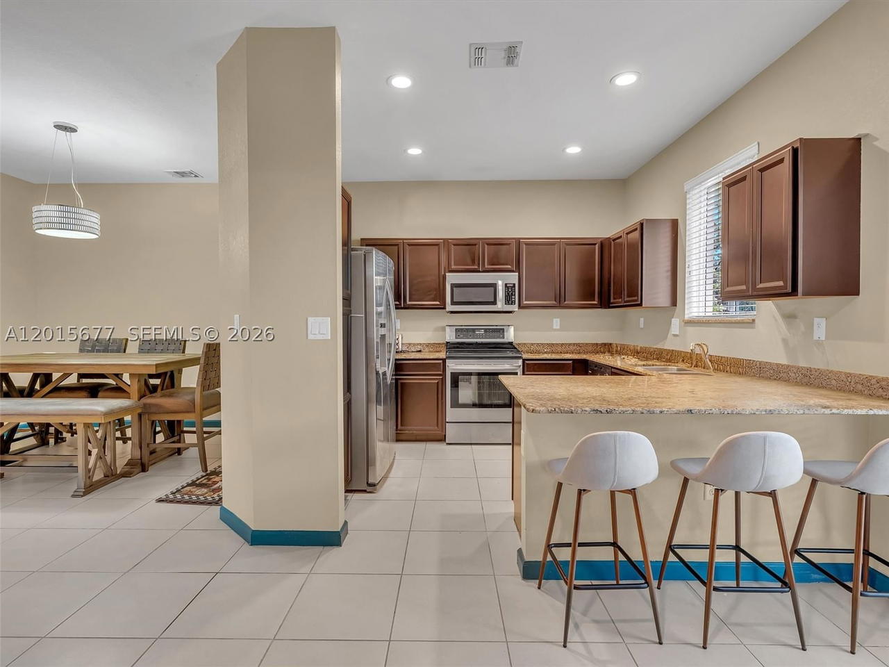 Real estate property located at 1410 214th Ter, Miami-dade, Walden Townhomes, Miami Gardens, FL