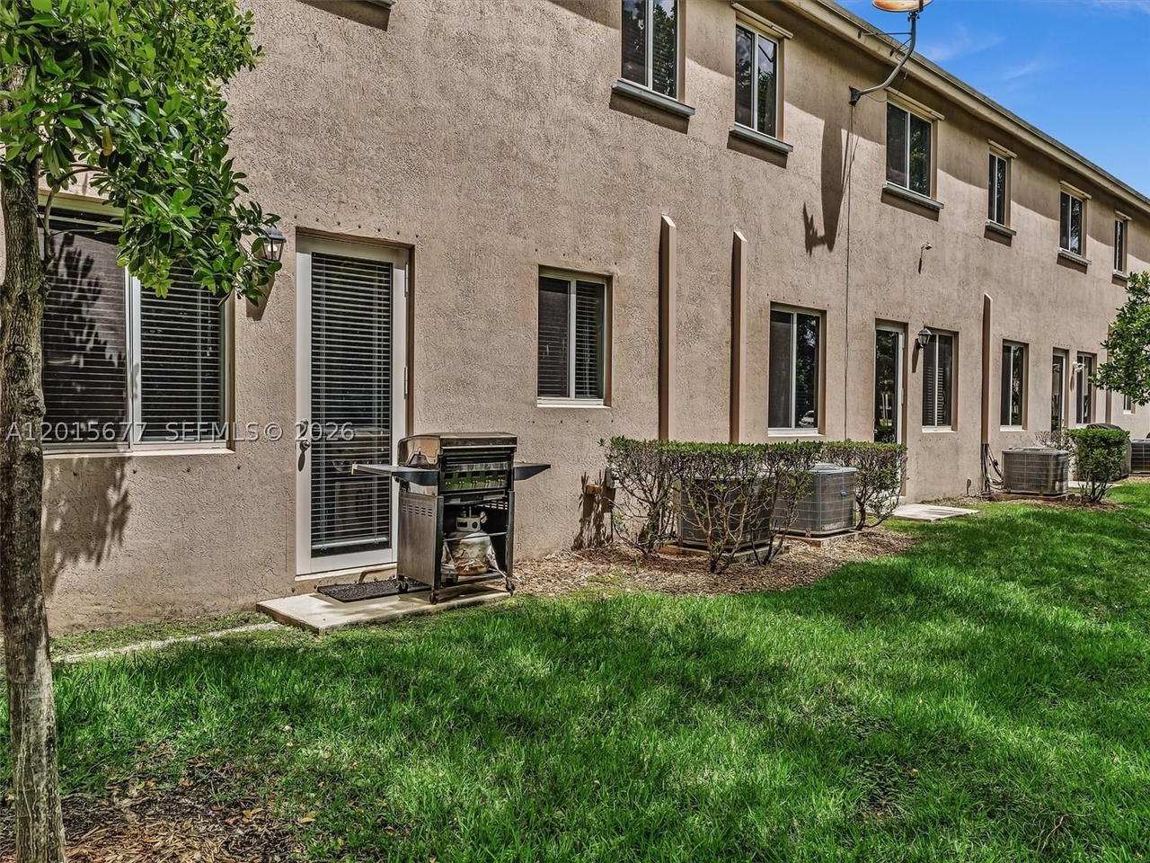Real estate property located at 1410 214th Ter, Miami-dade, Walden Townhomes, Miami Gardens, FL