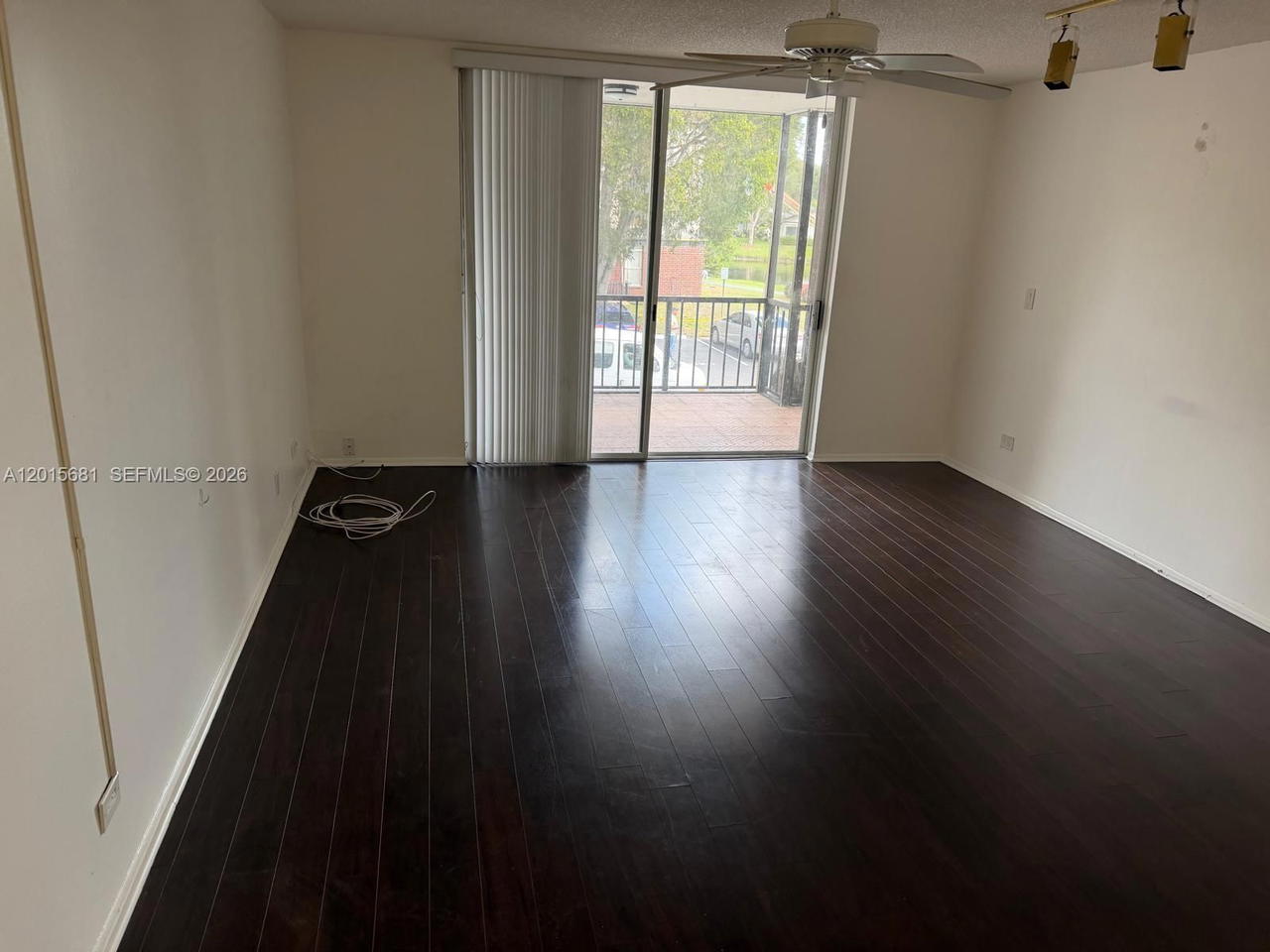 Real estate property located at 3720 Inverrary Dr #2K, Broward, International Village At, Lauderhill, FL