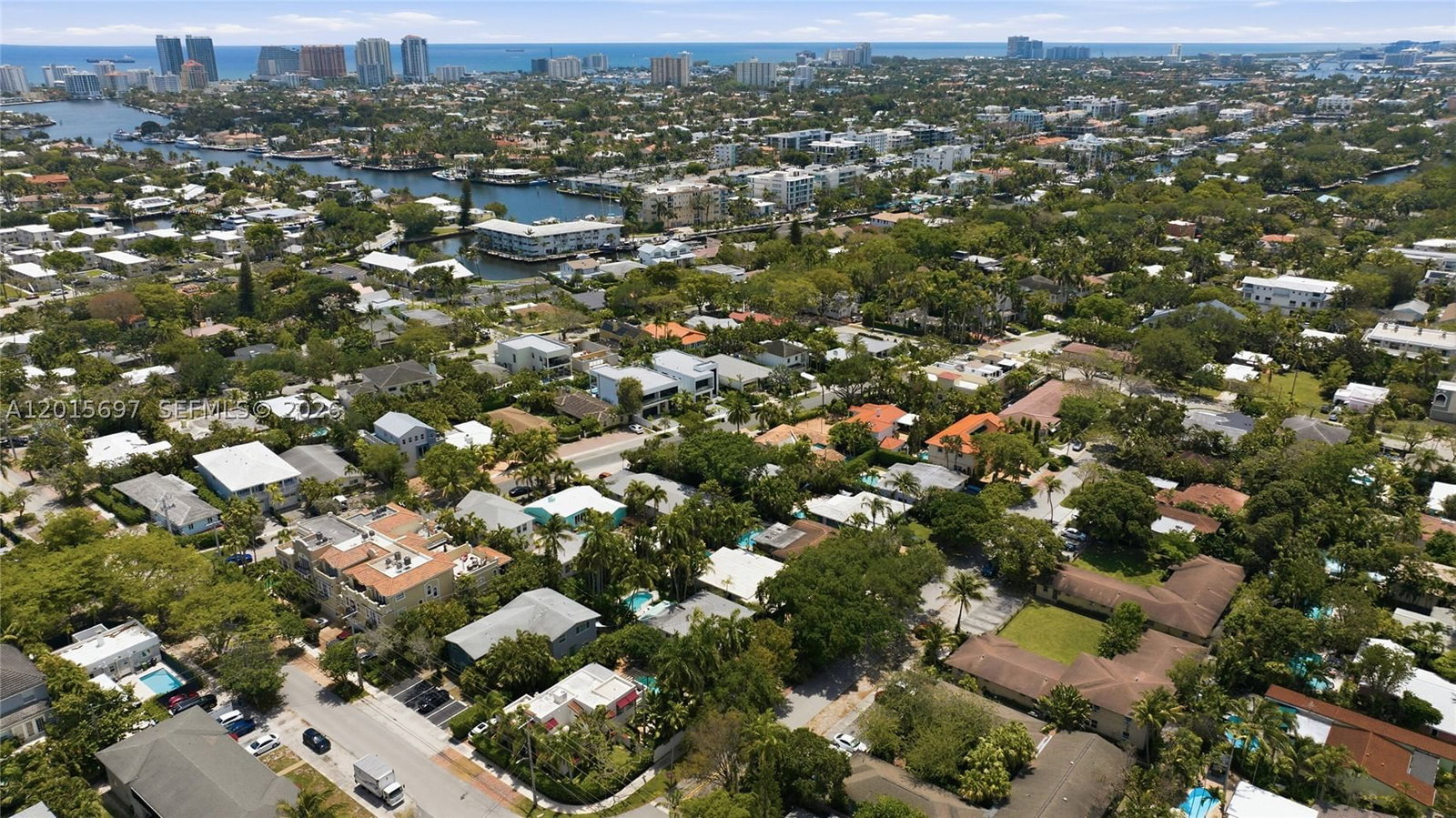 Real estate property located at 636 17th Ter, Broward, Victoria Park Corr Amen P, Fort Lauderdale, FL