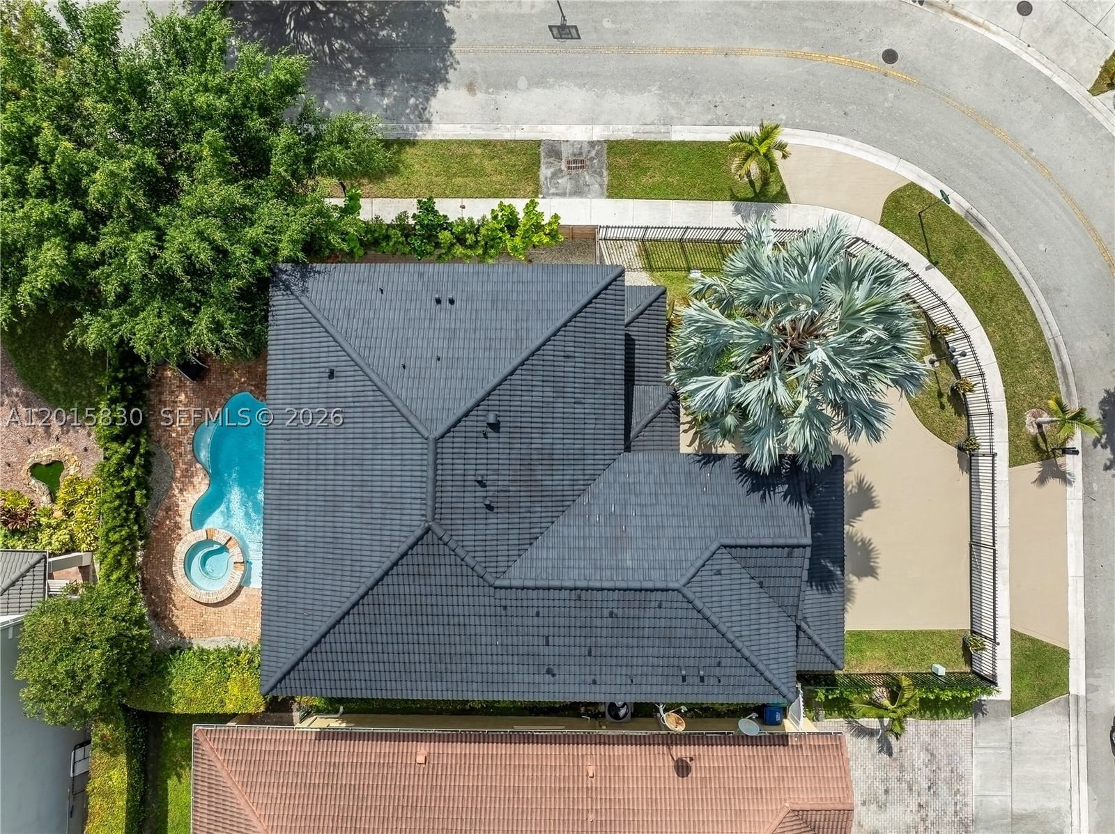 Real estate property located at 1733 151st Pl, Miami-dade, Grand Lakes Phase Iii, Miami, FL
