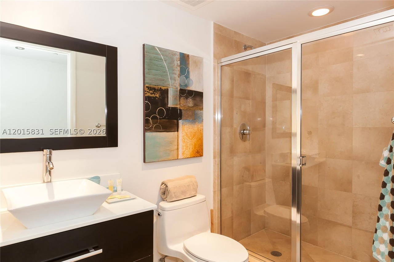 Real estate property located at 1830 Ocean Dr #3711, Broward, Beach Club Ii, Hallandale Beach, FL