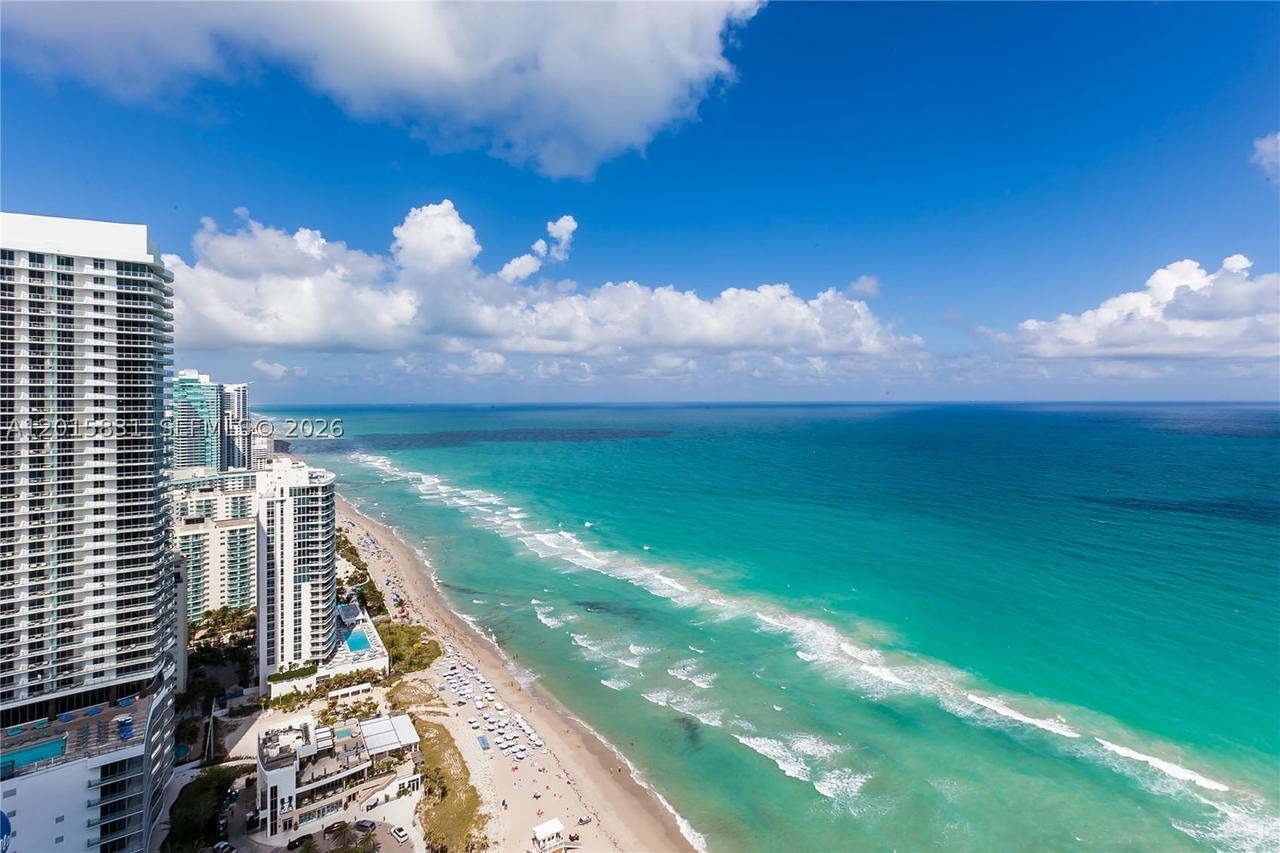Real estate property located at 1830 Ocean Dr #3711, Broward, Beach Club Ii, Hallandale Beach, FL