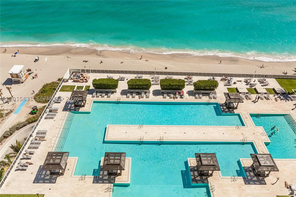 Real estate property located at 1830 Ocean Dr #3711, Broward, Beach Club Ii, Hallandale Beach, FL