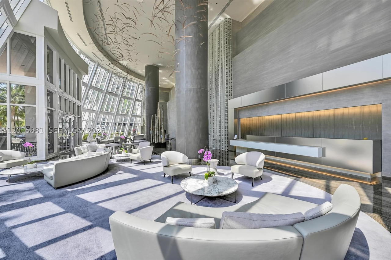 Real estate property located at 1830 Ocean Dr #3711, Broward, Beach Club Ii, Hallandale Beach, FL