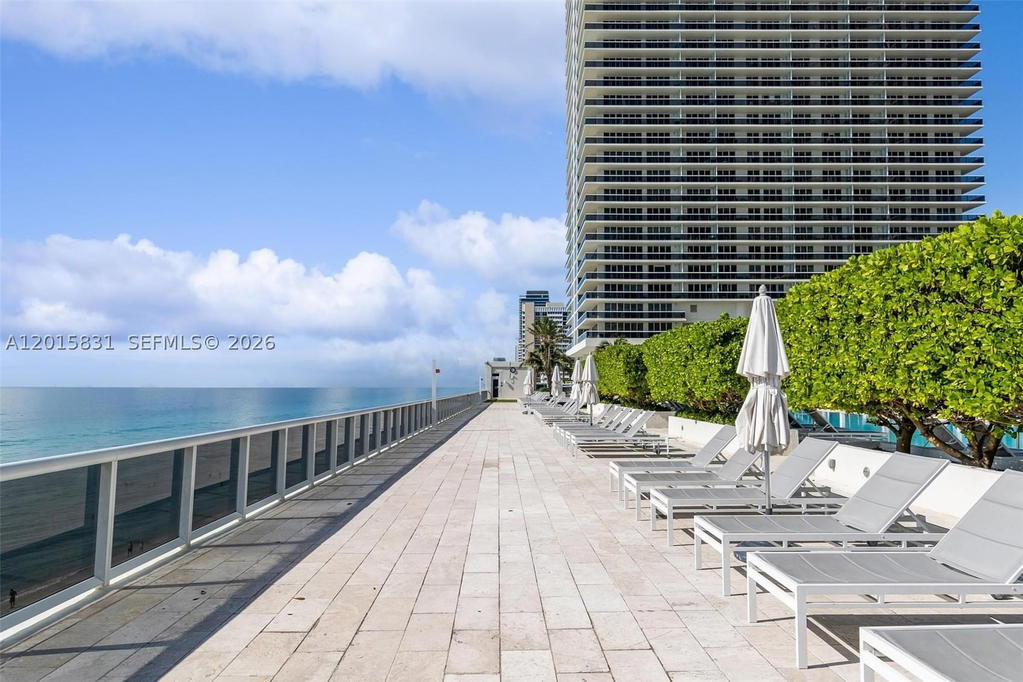 Real estate property located at 1830 Ocean Dr #3711, Broward, Beach Club Ii, Hallandale Beach, FL