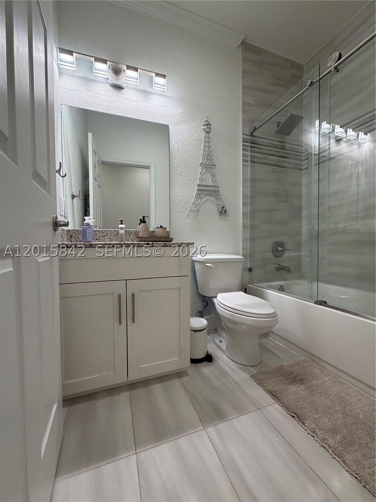 Real estate property located at 2824 145th Ct #2824, Miami-dade, Millennium Townhomes Cond, Miami, FL