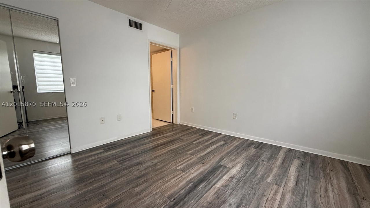 Real estate property located at 2236 Cypress Bend Dr #207, Broward, Cypress Bend Condominium, Pompano Beach, FL