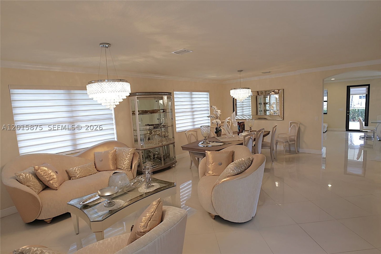 Real estate property located at 8925 99th Ave, Miami-dade, Grand Bay, Doral, FL