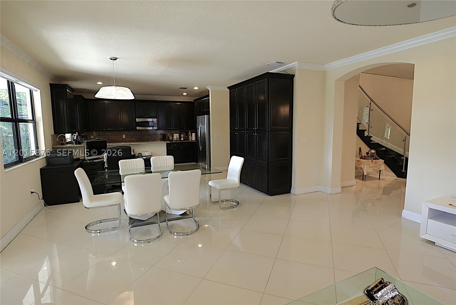 Real estate property located at 8925 99th Ave, Miami-dade, Grand Bay, Doral, FL