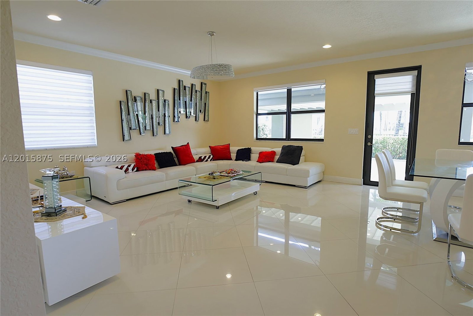Real estate property located at 8925 99th Ave, Miami-dade, Grand Bay, Doral, FL