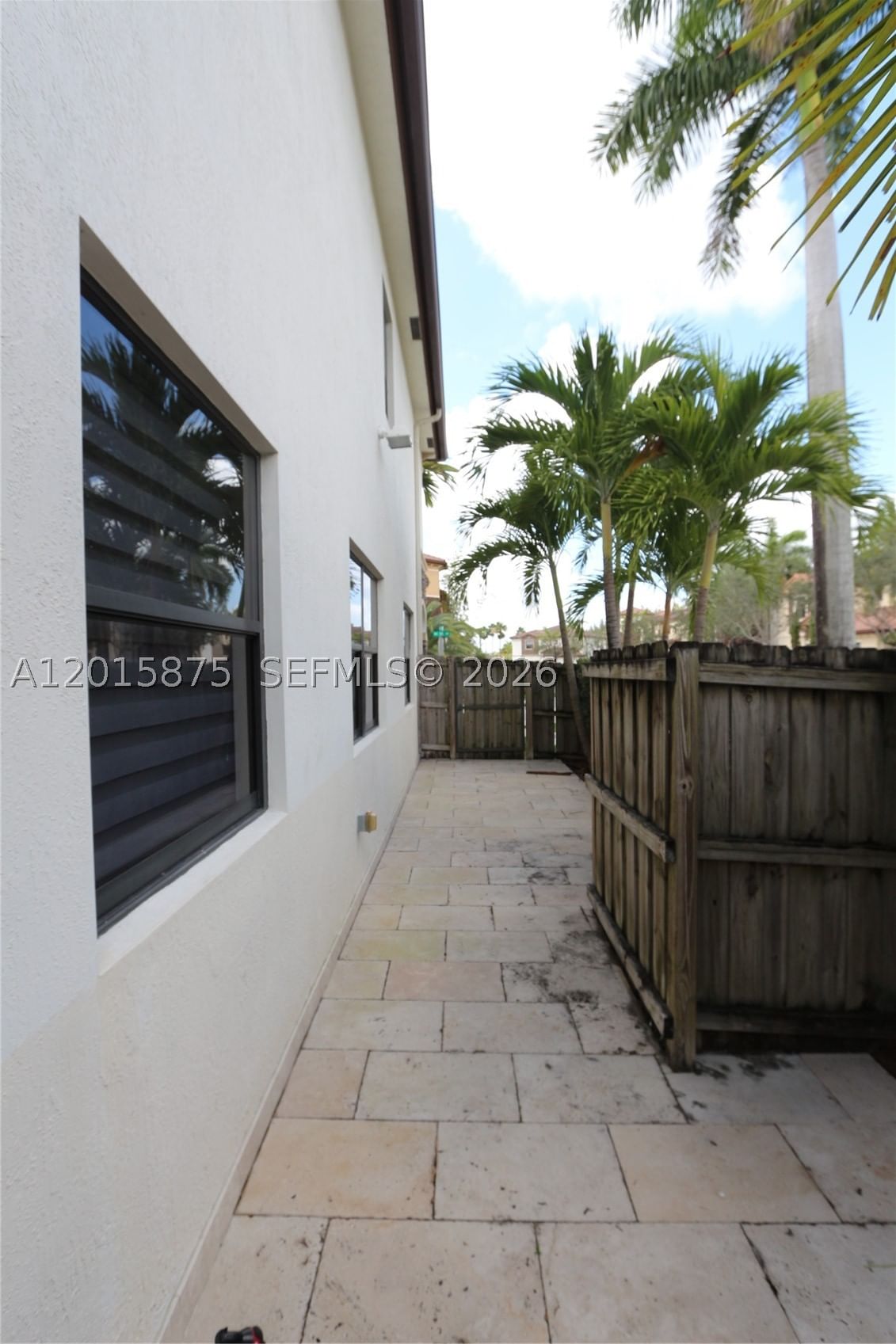 Real estate property located at 8925 99th Ave, Miami-dade, Grand Bay, Doral, FL