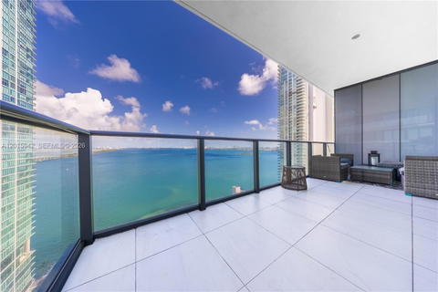 Real estate property located at 480 31st St #2407, Miami-dade, Gran Paraiso Condo, Miami, FL