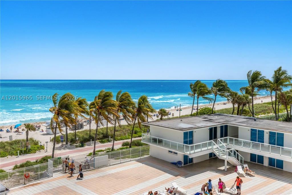 Real estate property located at 5445 Collins Ave #1606, Miami-dade, Castle Beach Club Condo, Miami Beach, FL