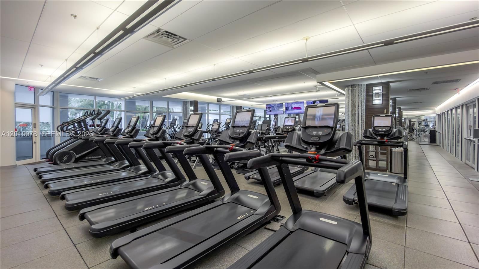 Real estate property located at 21055 Yacht Club Dr #1707, Miami-dade, South Tower At The Point, Aventura, FL