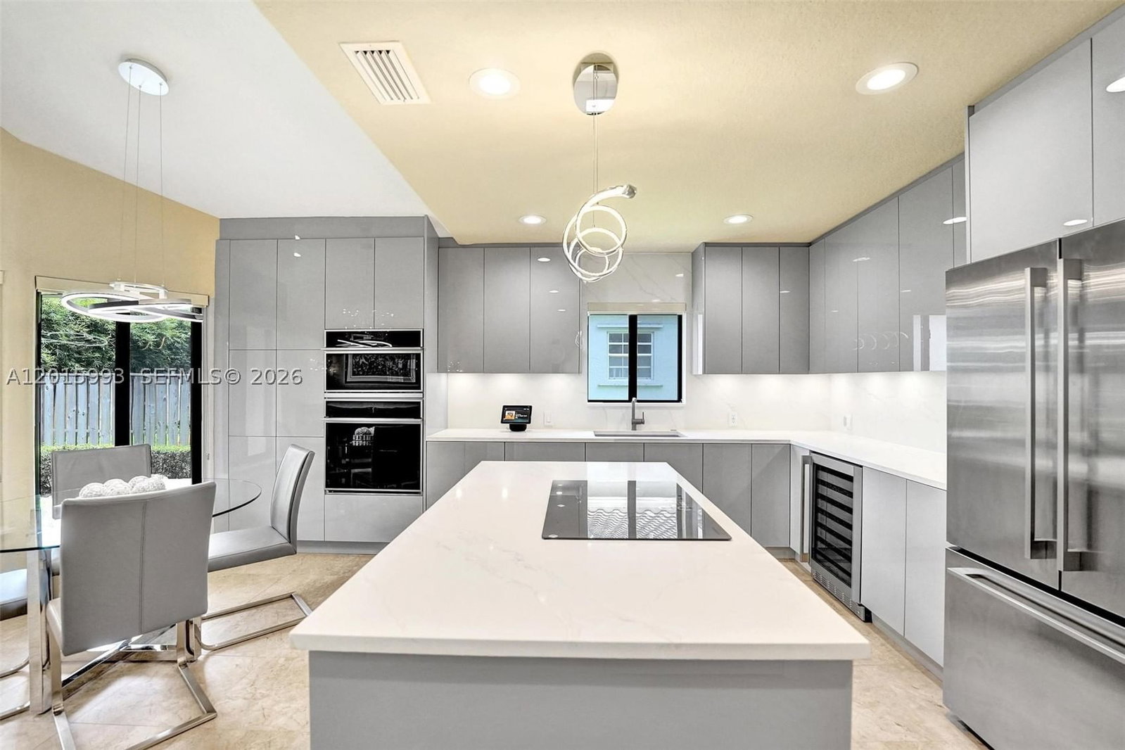 Real estate property located at 10403 Santiago St, Broward, Embassy Lakes, Cooper City, FL