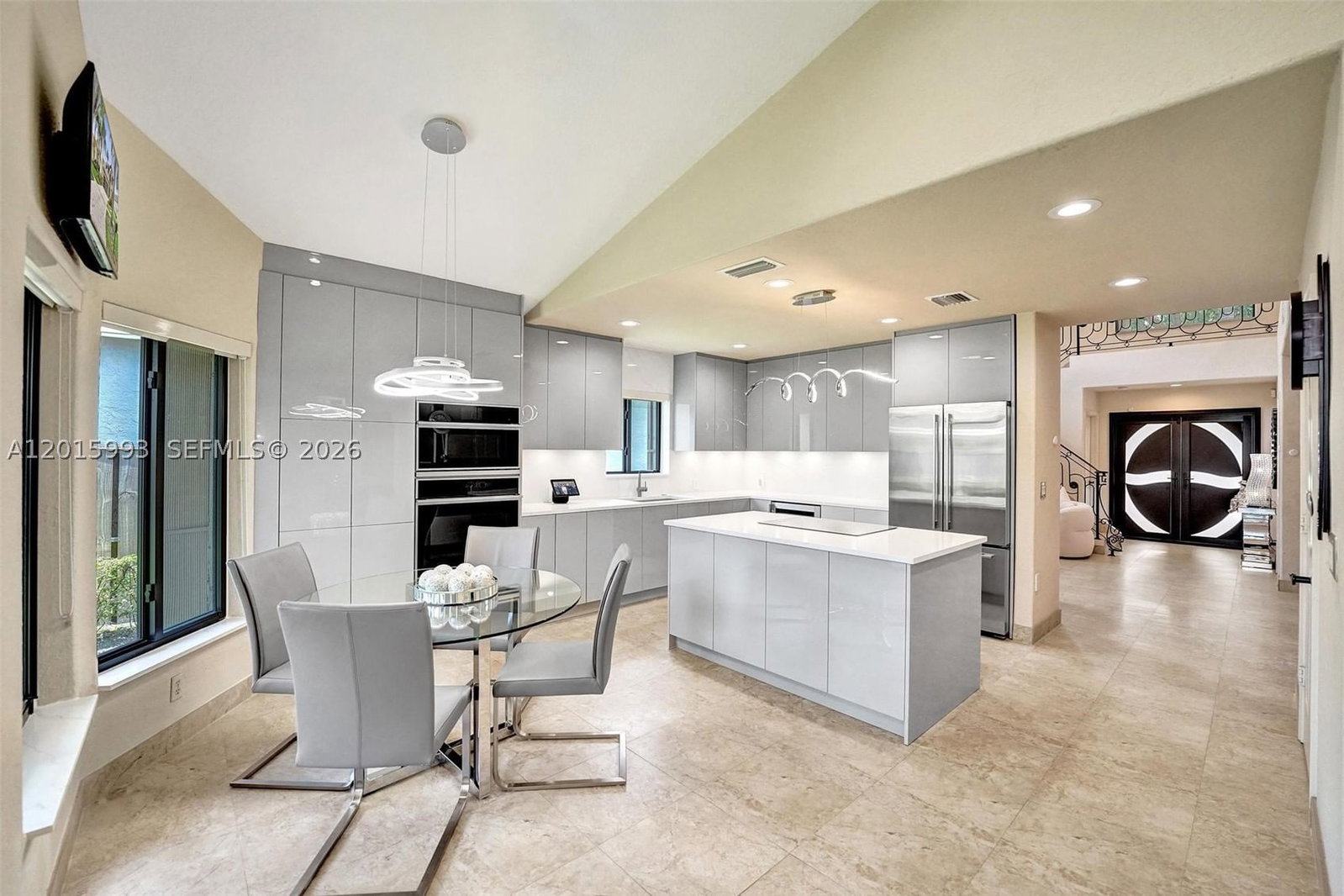 Real estate property located at 10403 Santiago St, Broward, Embassy Lakes, Cooper City, FL