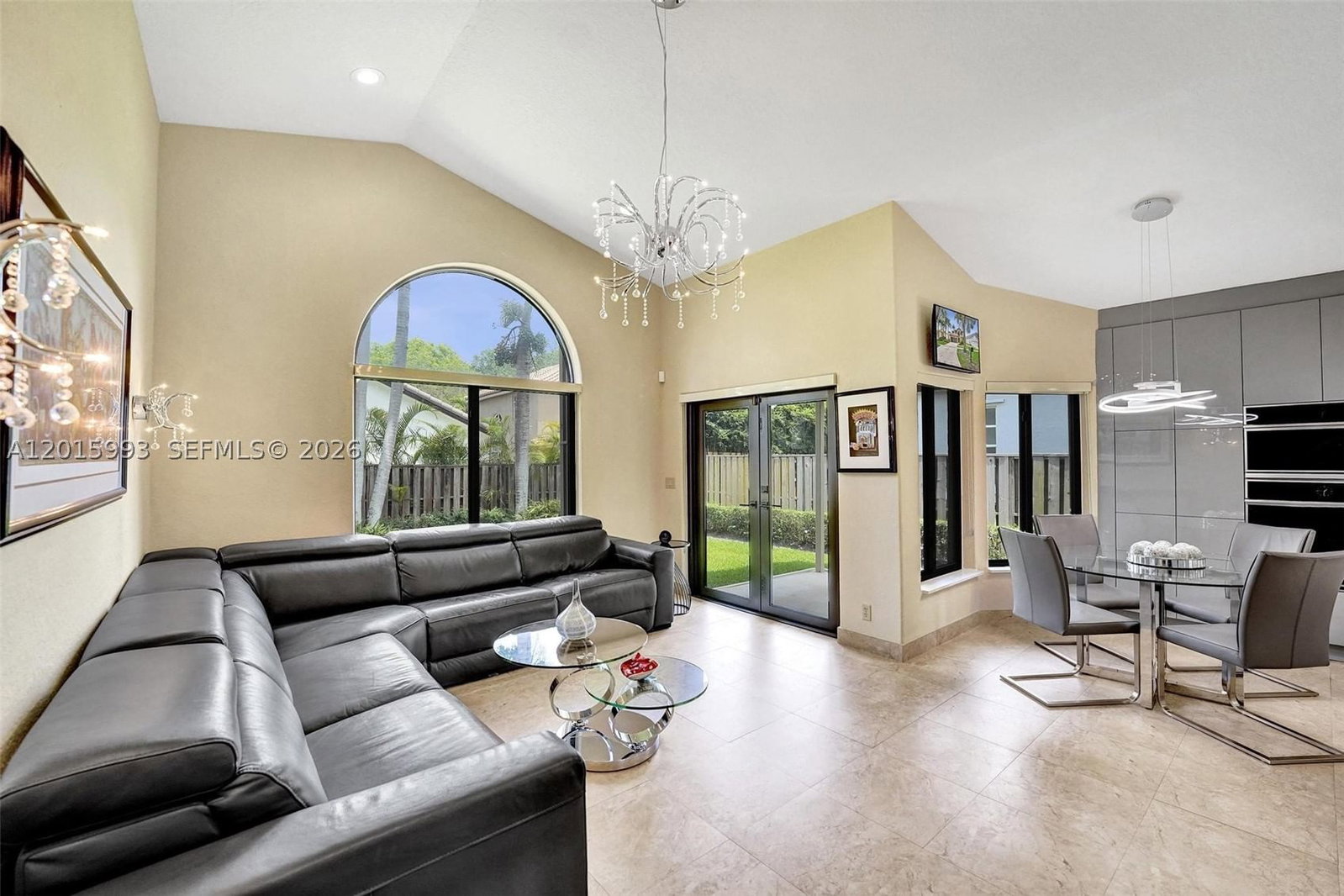 Real estate property located at 10403 Santiago St, Broward, Embassy Lakes, Cooper City, FL