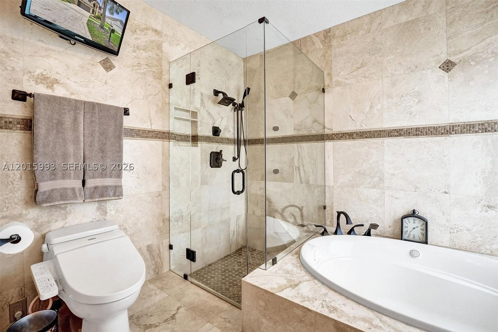 Real estate property located at 10403 Santiago St, Broward, Embassy Lakes, Cooper City, FL