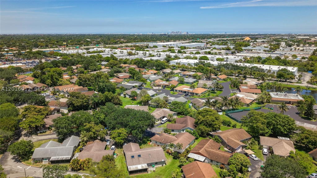 Real estate property located at 2176 Nova Village Dr, Broward, Newmans Survey Sub No 1 &, Davie, FL