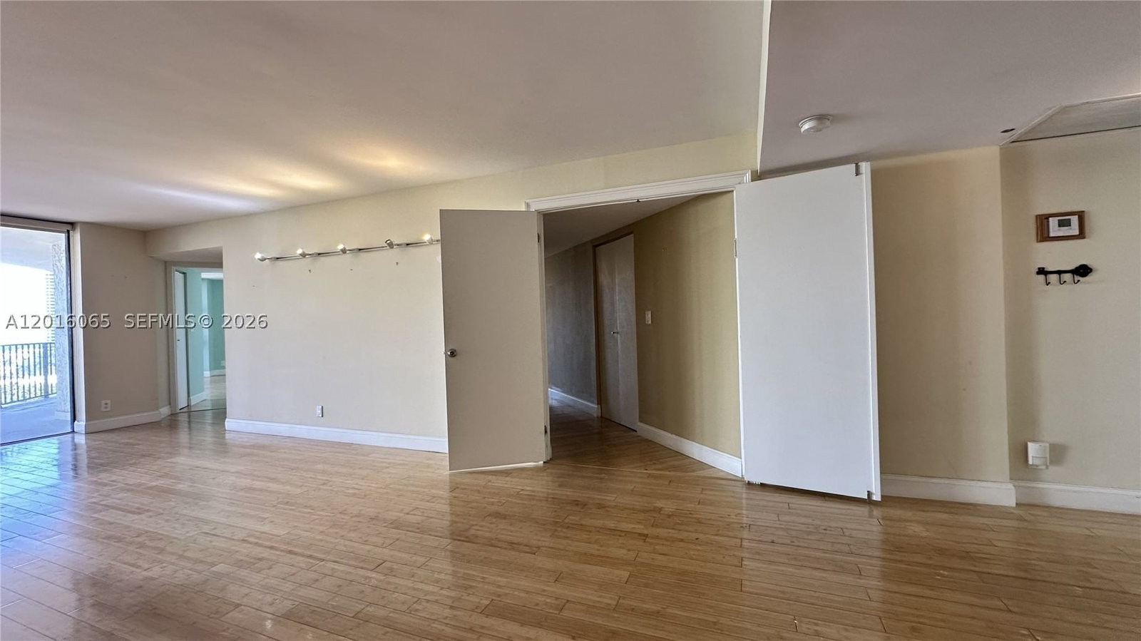 Real estate property located at 18181 31st Ct #1408, Miami-dade, Tower At Biscayne Cove Co, Aventura, FL